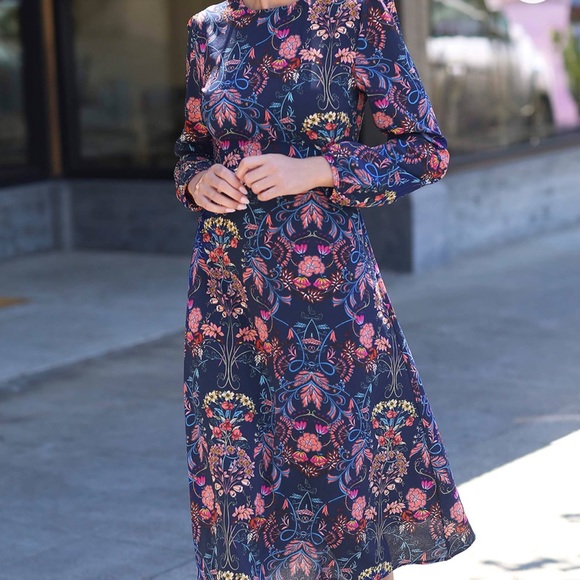 Navy Blue Floral Print Dress from Lulu - Picture 10 of 11